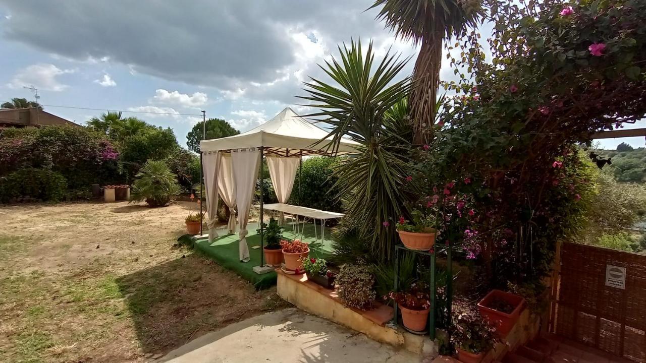 Alla Romana Villa Caltagirone Buitenkant foto