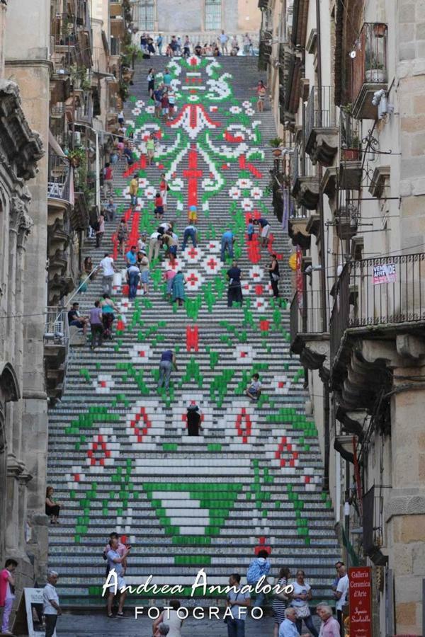 Alla Romana Villa Caltagirone Buitenkant foto